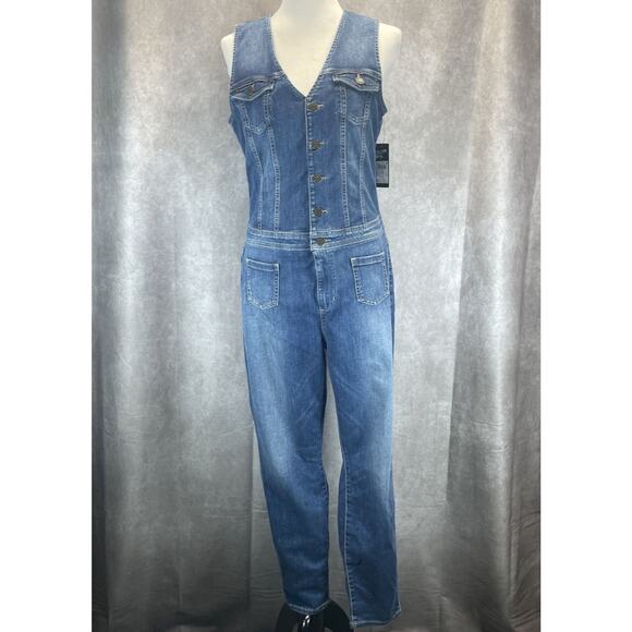 Guess Layla Blue Denim Jumpsuit Women's Size XL Sleeveless V Neck New with Tag - Picture 1 of 9